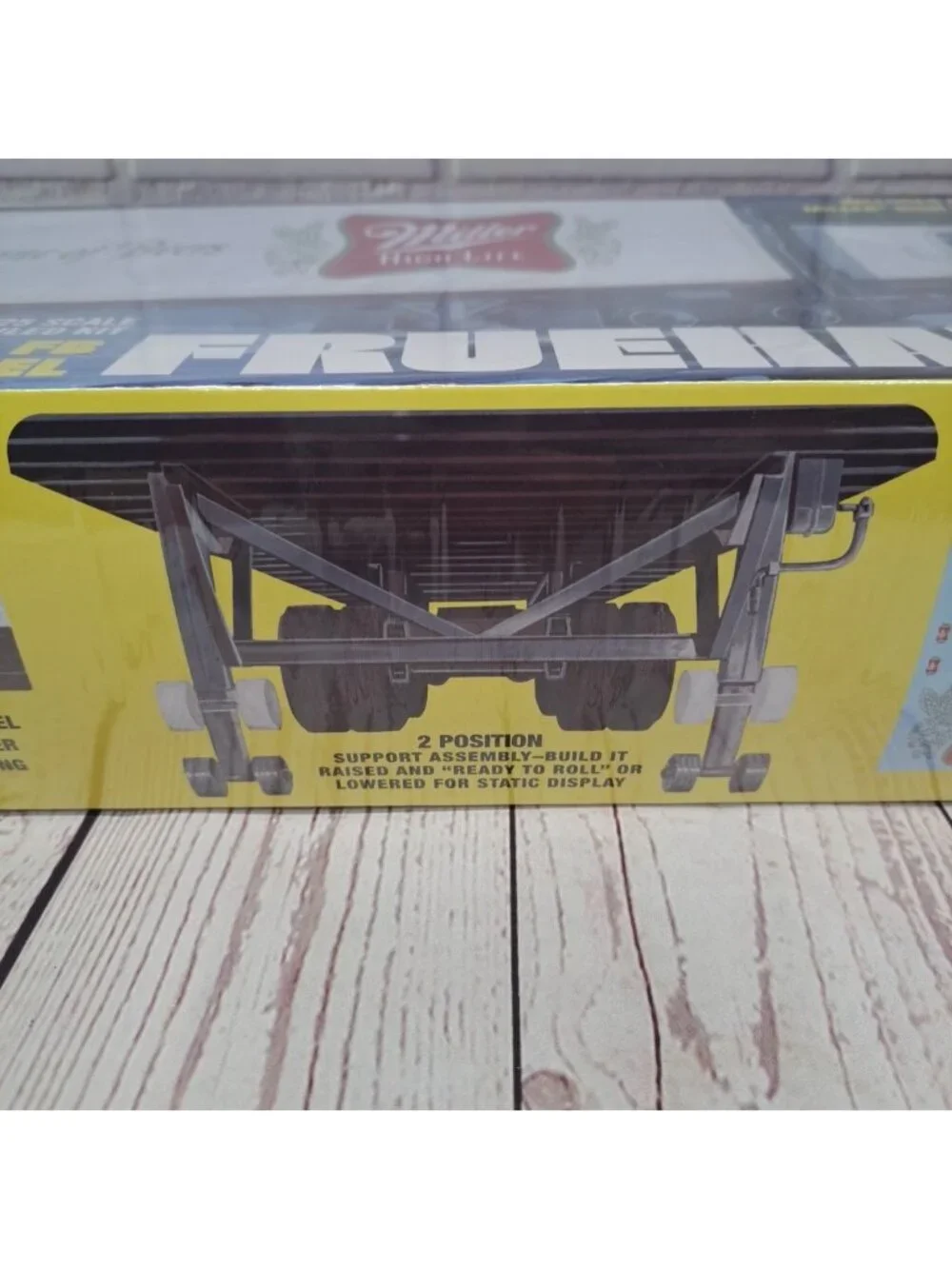 AMT FB Beaded Panel Fruehauf Van Miller High Life Trailer 1:25 Model Kit NIB 19
